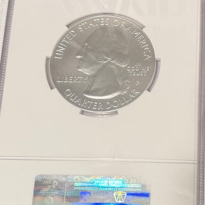 2013-P 5 oz Silver ATB Mount Rushmore - additional view
