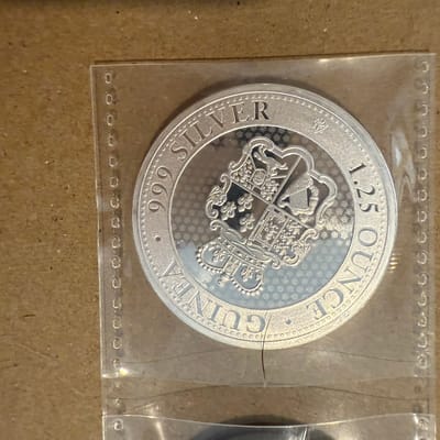 Saint Helena 1.25 oz Silver Rose Crown Guinea