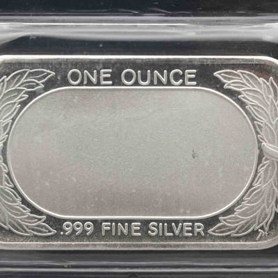 Silvertowne American Flag 1oz Silver Bar - additional view
