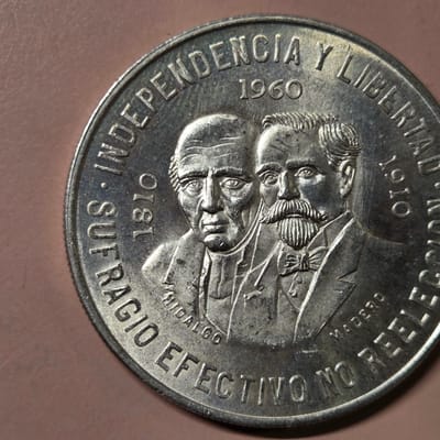 1960 Mexican Diez Peso 0.836 oz of Silver