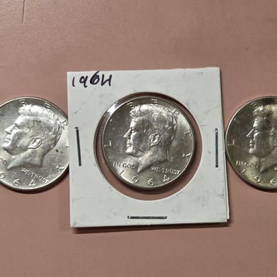 3 1964 Kennedy Half Dollars 90 % $69