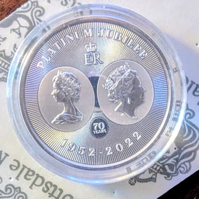 2022 Queen's 70th Platinum Jubilee Silver Coin