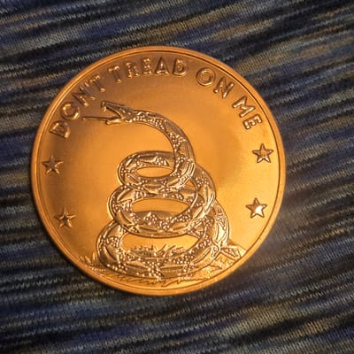 Don't Tread On Me colorized copper round 1oz