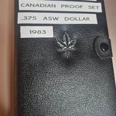 1983 double dollar Canadian Proof mint set