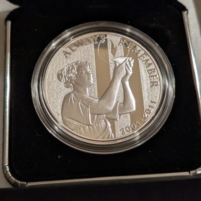 2011-W September 11 National Medal Proof Silver US - additional view