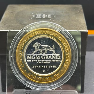Casino Silver Strike 0.6oz ~ MGM Grand Shibuy - additional view