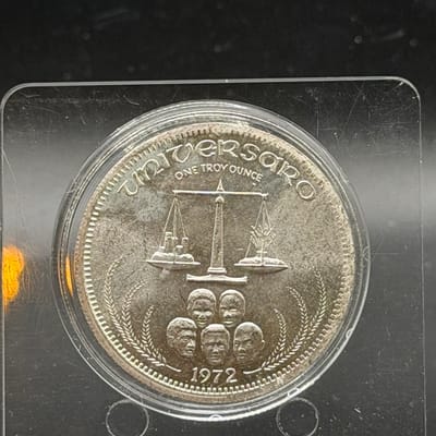 Vintage 1972 Universaro World Trade Silver Round
