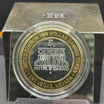 Casino Silver Strike 0.6oz ~ Four Queens ~ Winter - additional view