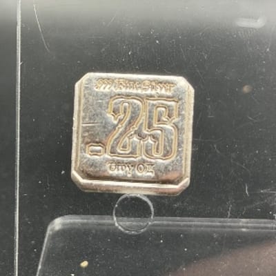 Near Spot 1/4 oz Suns of Liberty Mint 1/4oz Silver Square