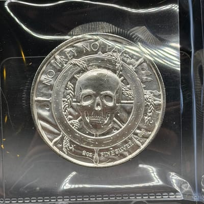 Privateer 2oz Silver Round ~ The Captain - additional view