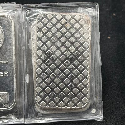 NEAR SPOT Silver 1oz HM Walking Lib Bar - additional view