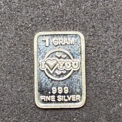 Silver 1 Gram: I Love You with Heart ~ Box C