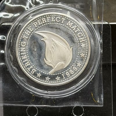 Striking the Perfect Match 1989 Silver 1oz