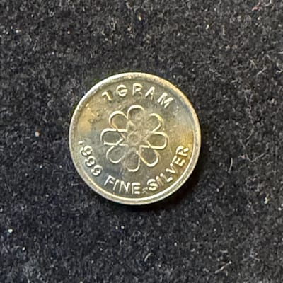 Liberty Bust  1g Silver Round - additional view