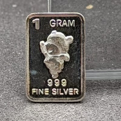Silver 1 Gram: Happy Bear ? ~ Box D