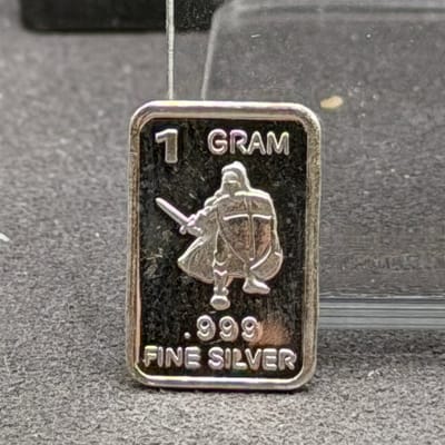 Silver 1 Gram: Knight with Shield  ~ Box D