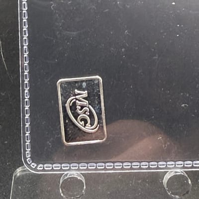 Silver 1 Gram: No Clue what this is ~  Auction - additional view