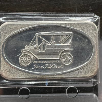 Ford T Lizzie 1oz Art Bar