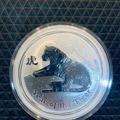 2010 Australian Lunar Tiger 10 oz Silver coin