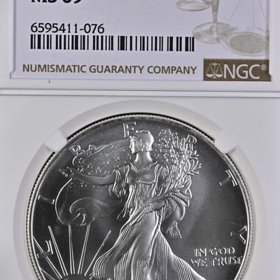 1992 American Silver Eagle 1 oz .999 NGC MS69