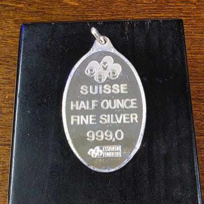 PAMP Suisse Oval Lady Fortuna Pendant - additional view