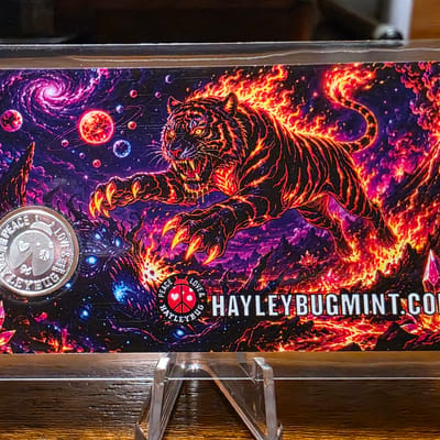 Hayleybug 1g - Magma Claw - 125 Mintage - additional view