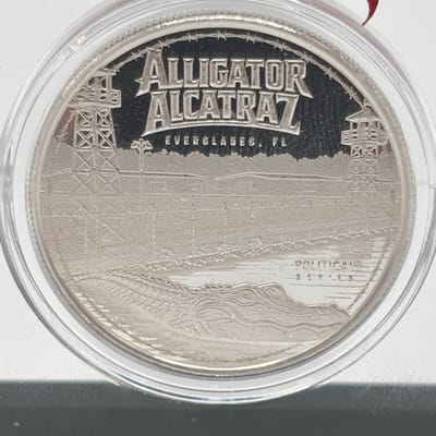 2oz Silver Disme Coin Alligator Alcatraz w/stand - additional view
