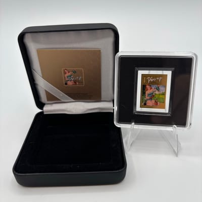 1/500oz .999 Gold Anne Pinup Girl in Cap and Box