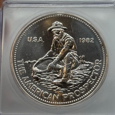 1st Year Engelhard 1oz Ag .999 ICG MS69