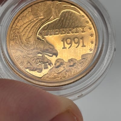 1991-W .24oz Gold Mt Rushmore Anniversary in Cap