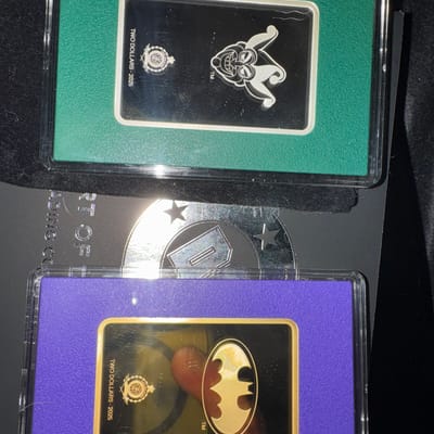 Agoro dc. comics trading coins  - additional view