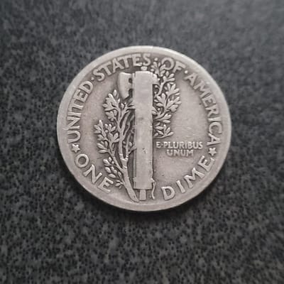 1916 Mercury Dime - additional view