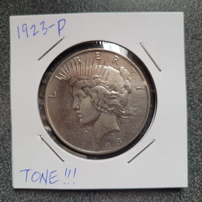 1923-P Peace Dollar