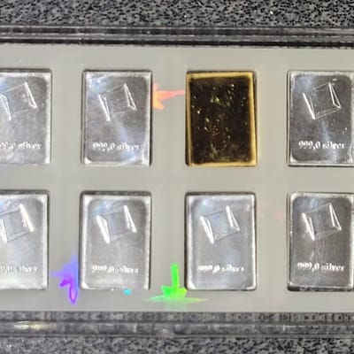 The Prepper Packet - Glow In The Dark - additional view