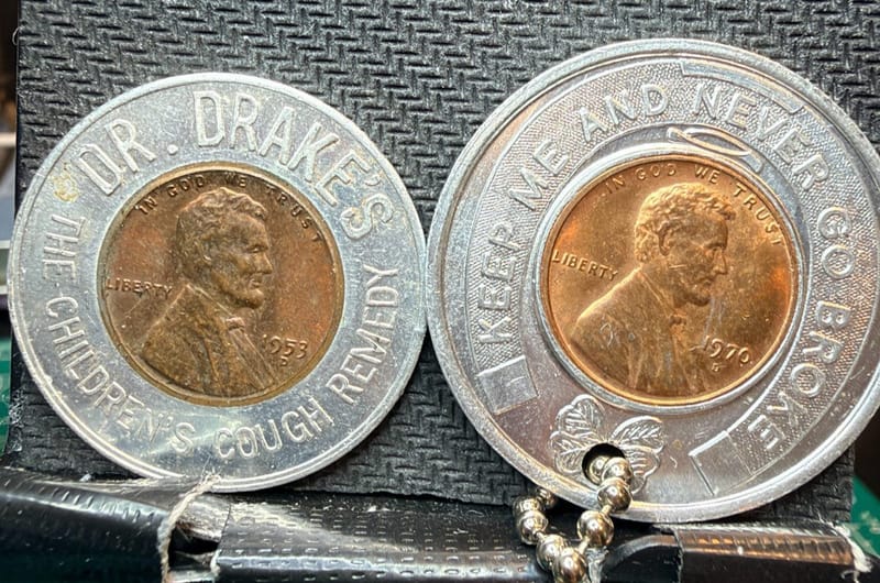 Vintage Encased Penny LOT Las Vegas Club Casino & Doctor Drake's Cent 00912 - Image 2