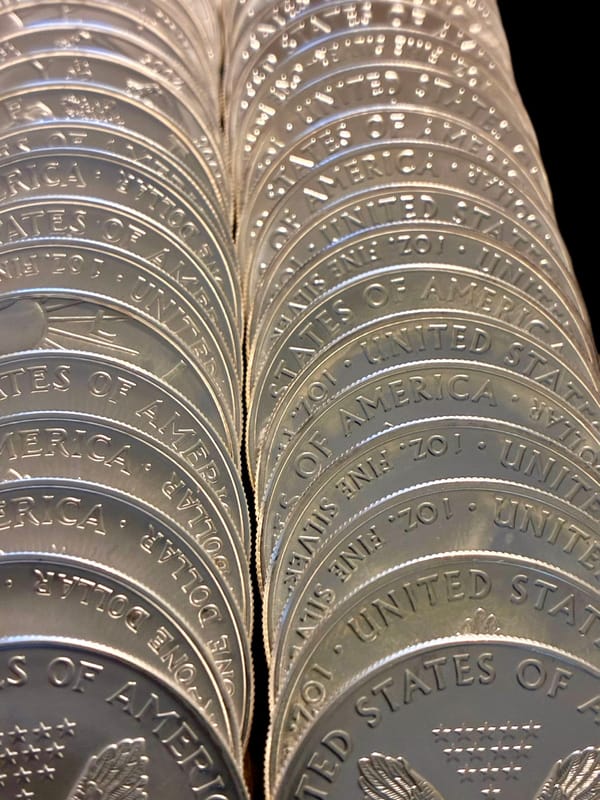 (10) SILVER EAGLES Random Dates  - Image 2