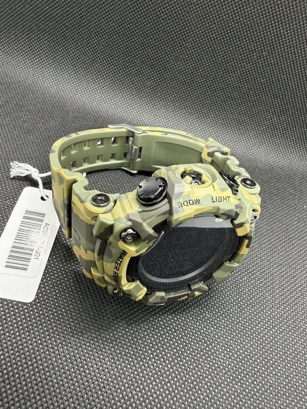 Activa Tactical Watch Green Camo Water Resistant - Image 7