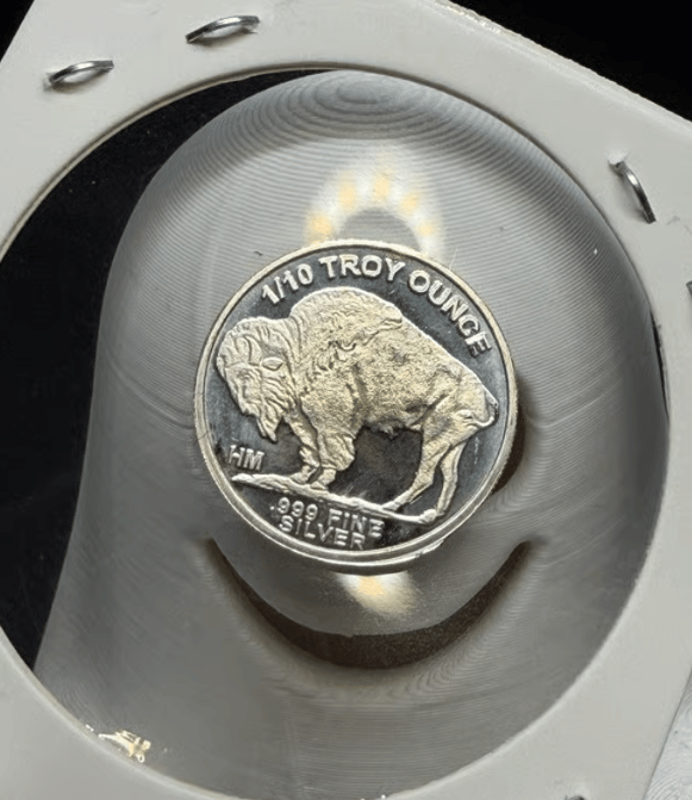 1/10 oz .999 Silver Round Buffalo Design - Image 2