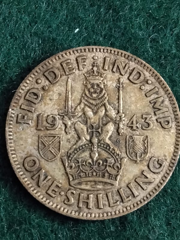 Silver 1943 WW2 UK One Shilling Scottish variant - Image 4