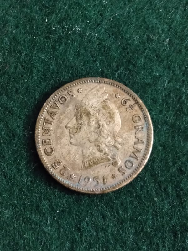 Silver 1951 Dominican Republic 25 Cent Low Mintage - Image 5