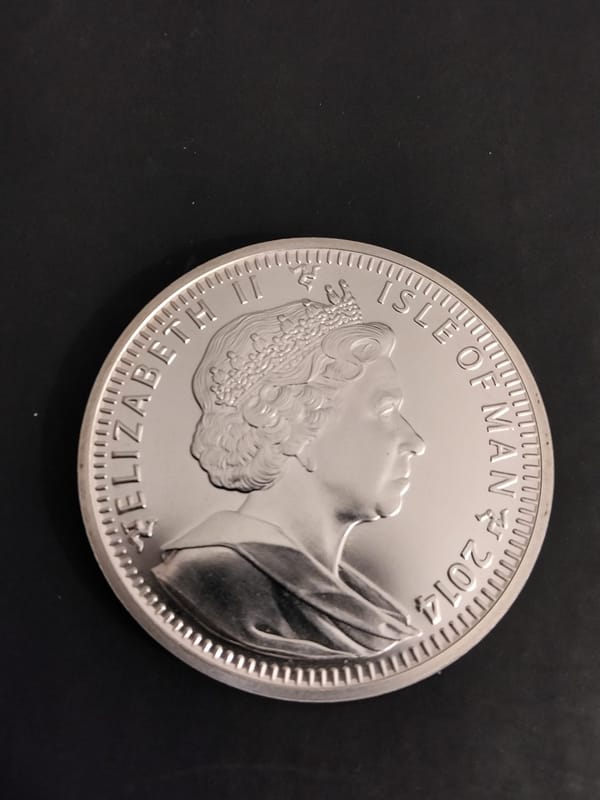 2014 Isle of Man 1 oz Silver Angel Coin BU .999 - Image 2