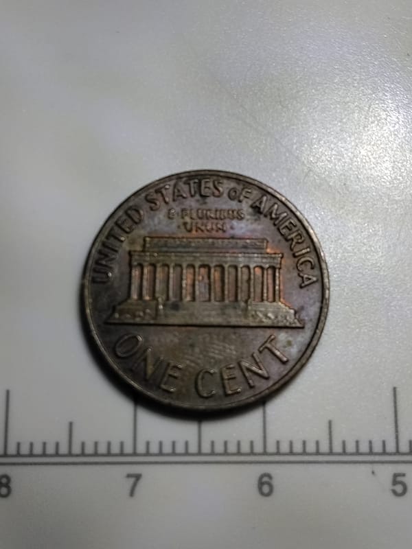 Errors 1972 Lincoln memorial cent  - Image 3