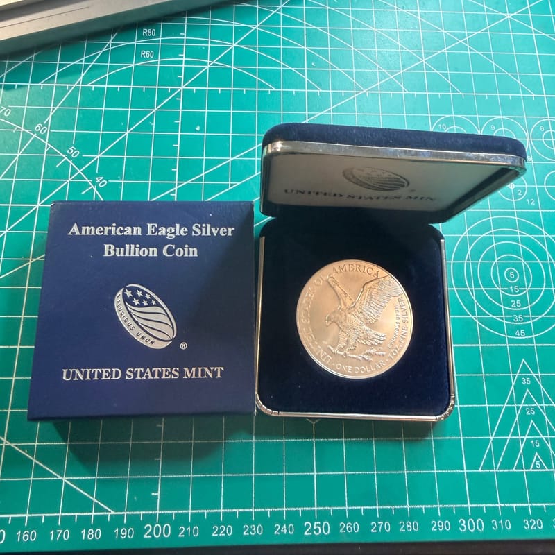 2024 American Silver Eagle Coin Toning With Box - Image 4