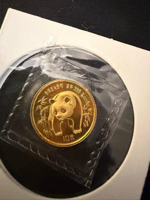 1986 10 Yuan 1/10oz Gold Panda .999 coin - Image 1