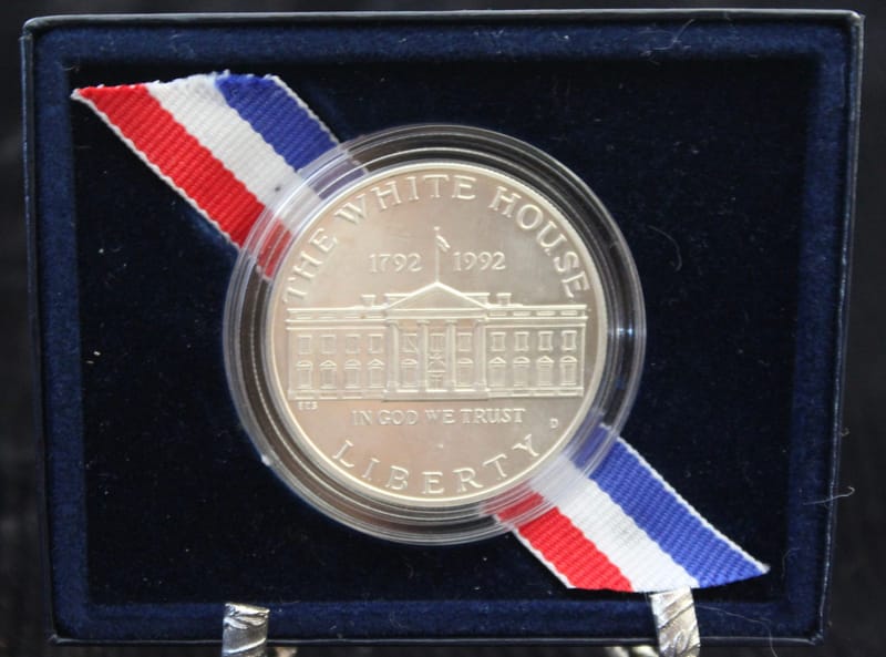 1992 D White House Silver Dollar - Image 3
