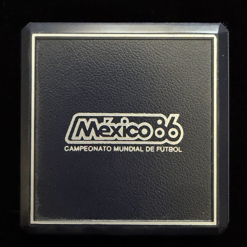 1985 Mexico 100 Pesos 86 World Cup 1 oz Silver - Image 7