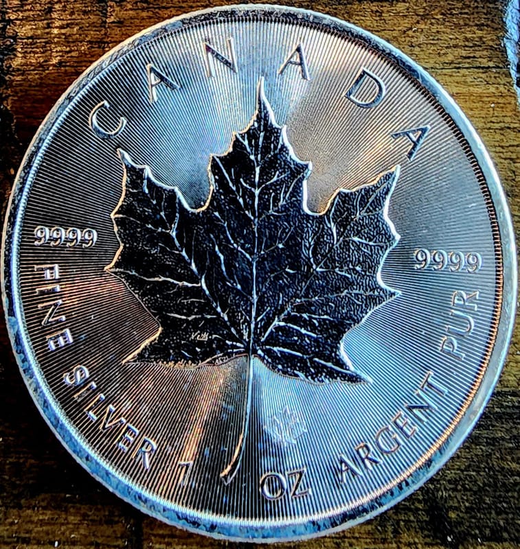 2014 Canada Maple Leaf with Privy - Image 1