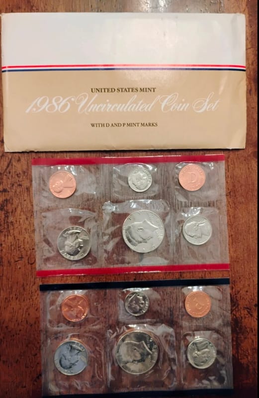 1986 United States Mint P&D Uncirculated Coin Set  - Image 1
