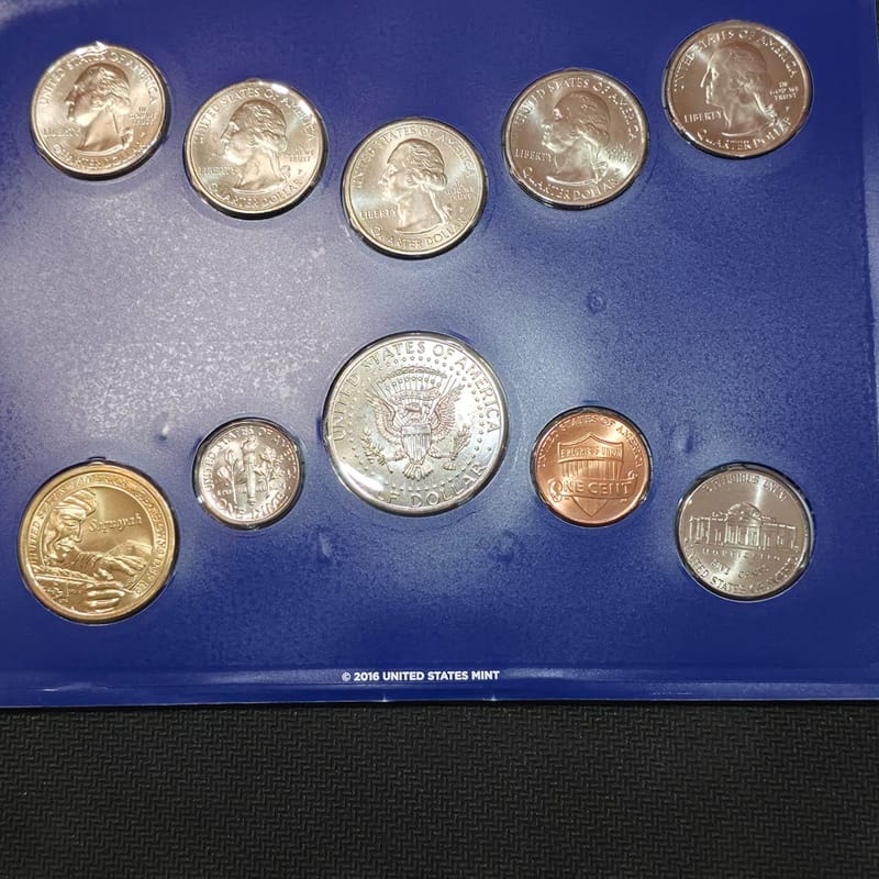 2017 United States Mint Uncirculated Coin Set P+D - Image 5