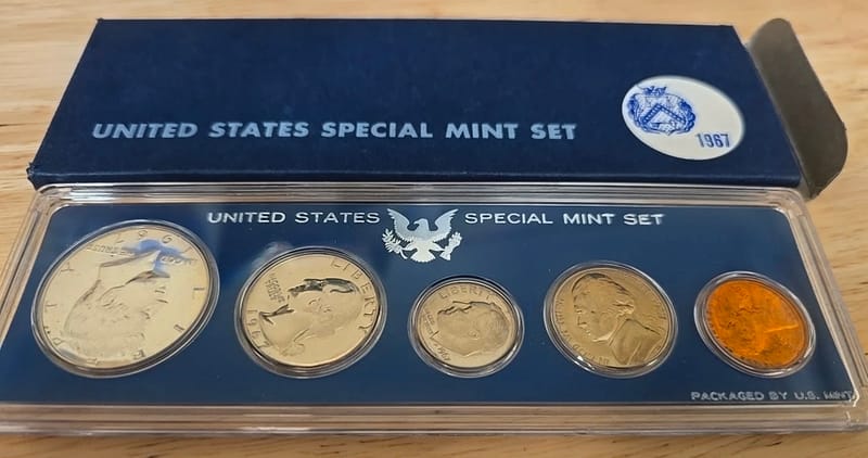 1967 U.S. Special Mint Set U.S. Mint Certified  - Image 2